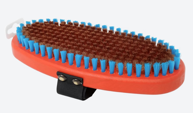 Swix T162O Brush oval, medium bronze 2026