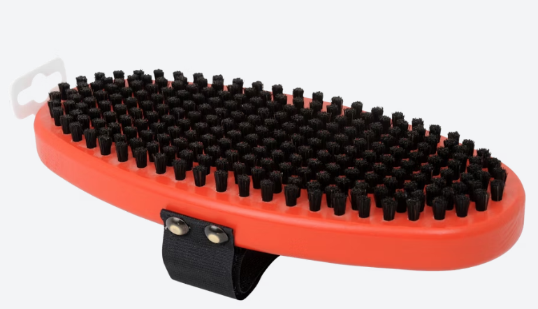 Swix T157O Brush oval, horsehair 2026